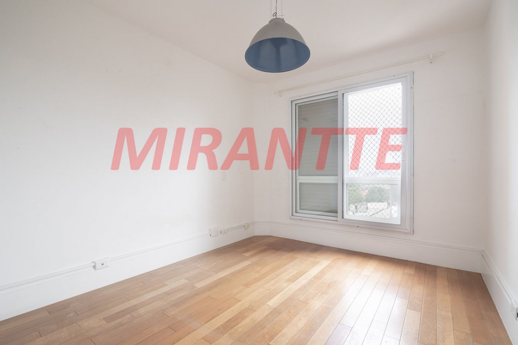 Apartamento de 260m² com 4 quartos em Vila Nova Conceição