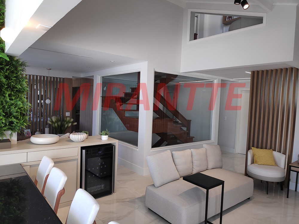 Sobrado de 430m² com 3 quartos em Jardim Itatinga