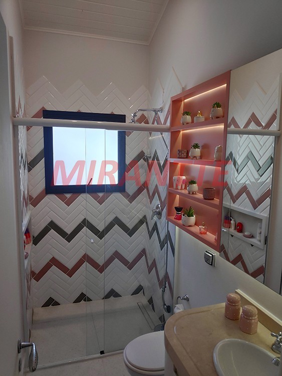 Sobrado de 430m² com 3 quartos em Jardim Itatinga