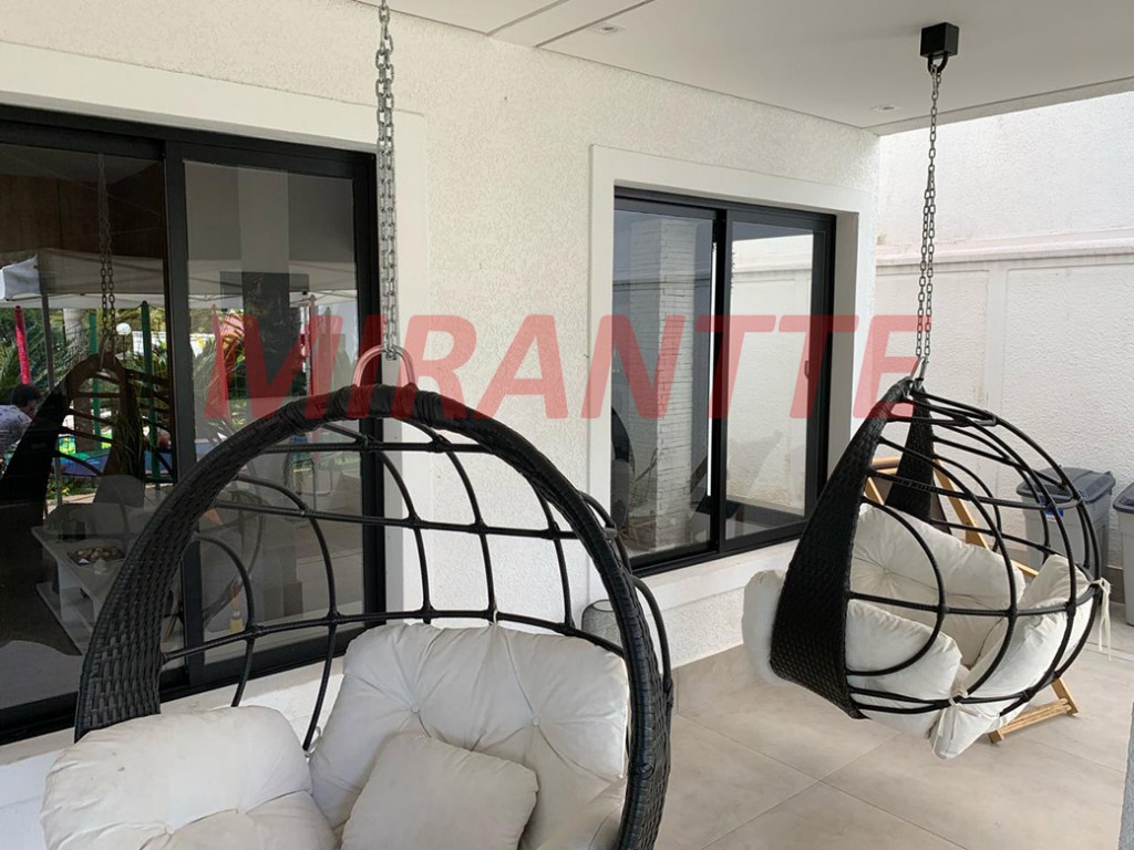 Sobrado de 430m² com 3 quartos em Jardim Itatinga