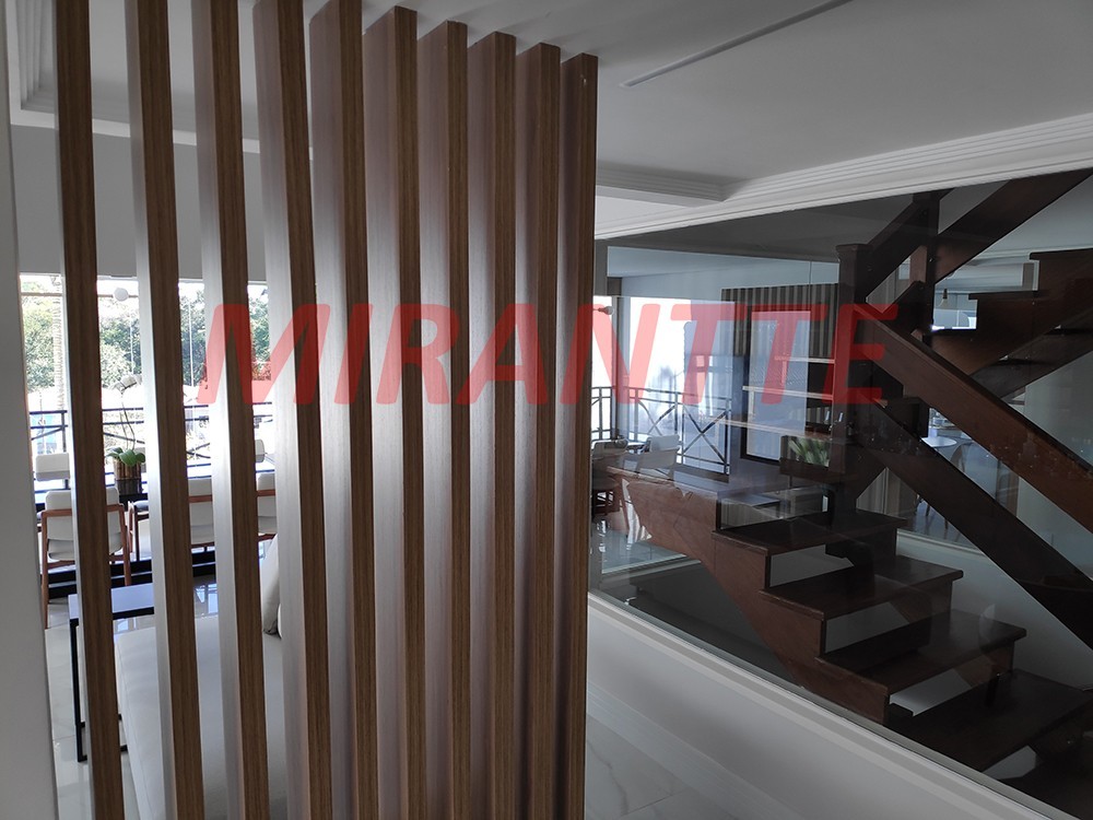 Sobrado de 430m² com 3 quartos em Jardim Itatinga