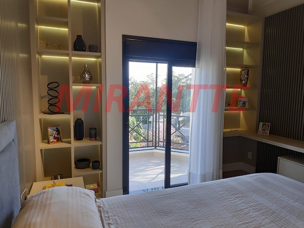 Sobrado de 430m² com 3 quartos em Jardim Itatinga