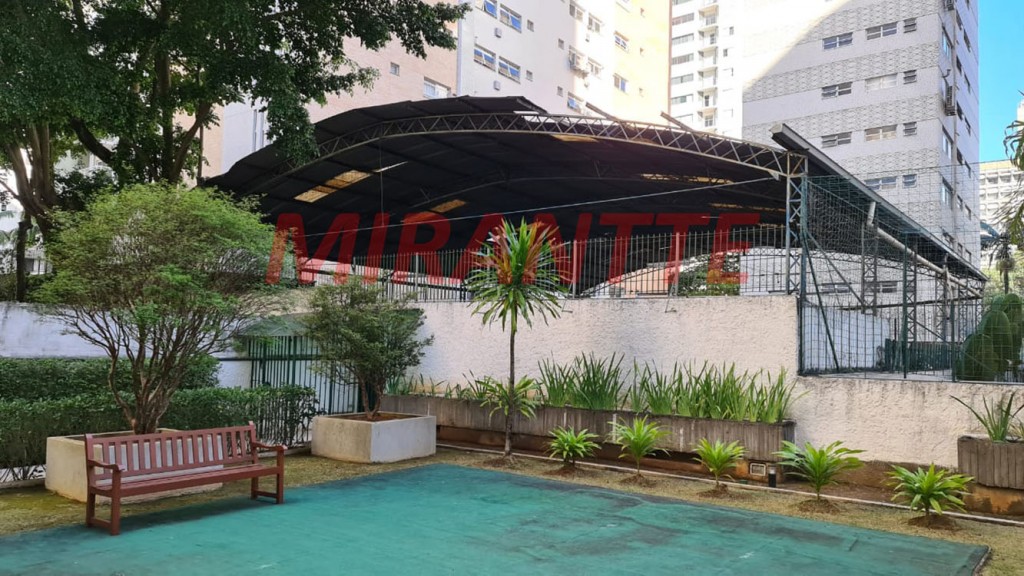 Apartamento de 279m² com 4 quartos em Itaim Bibi
