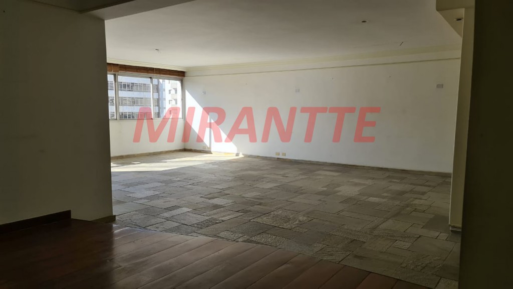 Apartamento de 279m² com 4 quartos em Itaim Bibi