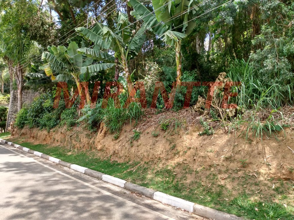 Terreno de 1125m² em Serra Da Cantareira