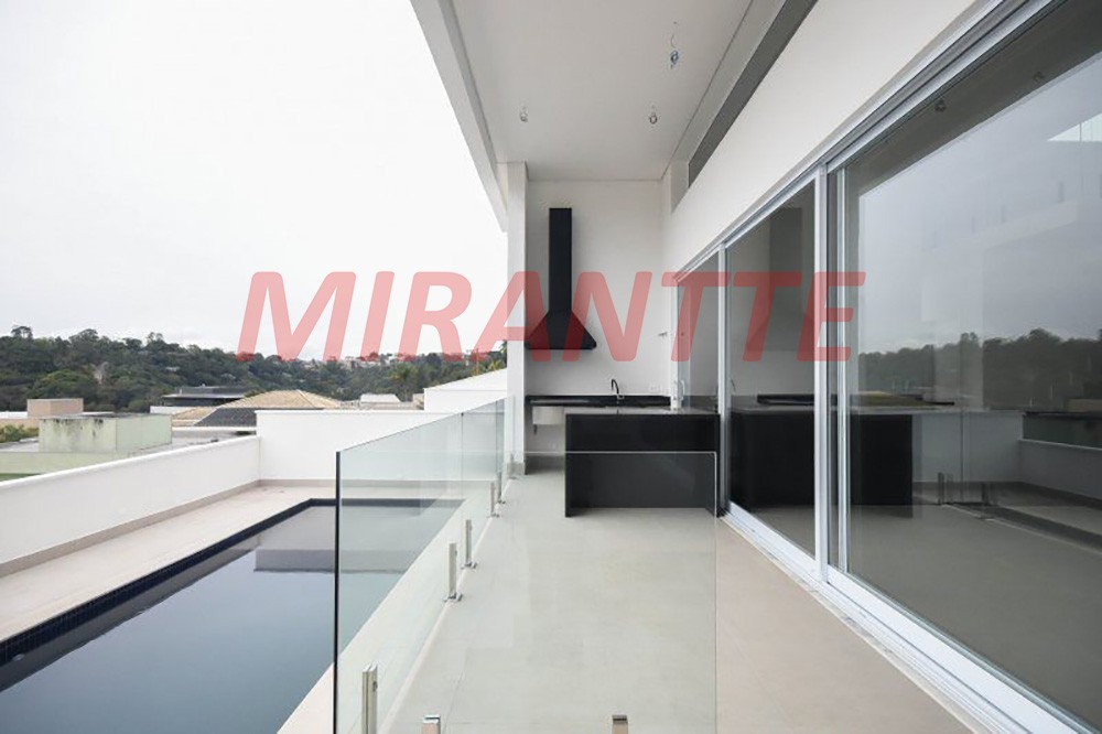 Sobrado de 406m² com 4 quartos em Alphaville