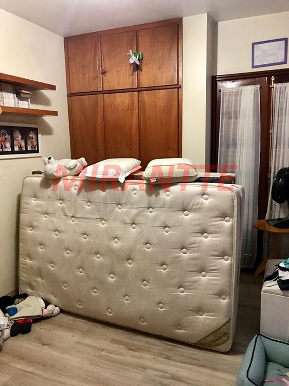 Sobrado de 242m² com 3 quartos em Tucuruvi