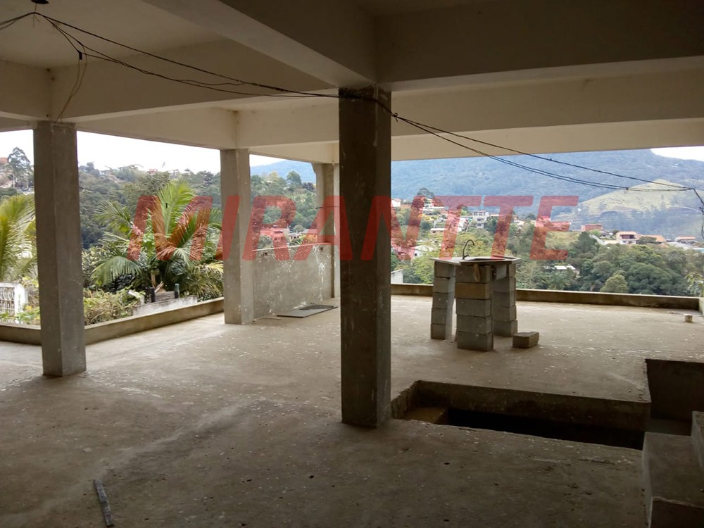 Sobrado de 720m² com 7 quartos em Centro – Mairiporã