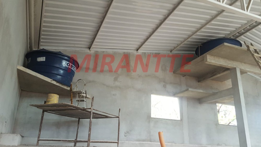 Sobrado de 720m² com 7 quartos em Centro – Mairiporã
