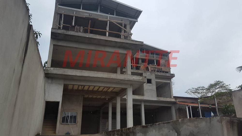 Sobrado de 720m² com 7 quartos em Centro – Mairiporã