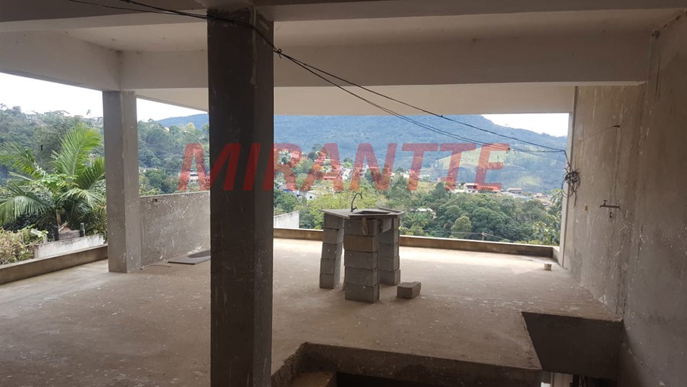 Sobrado de 720m² com 7 quartos em Centro – Mairiporã