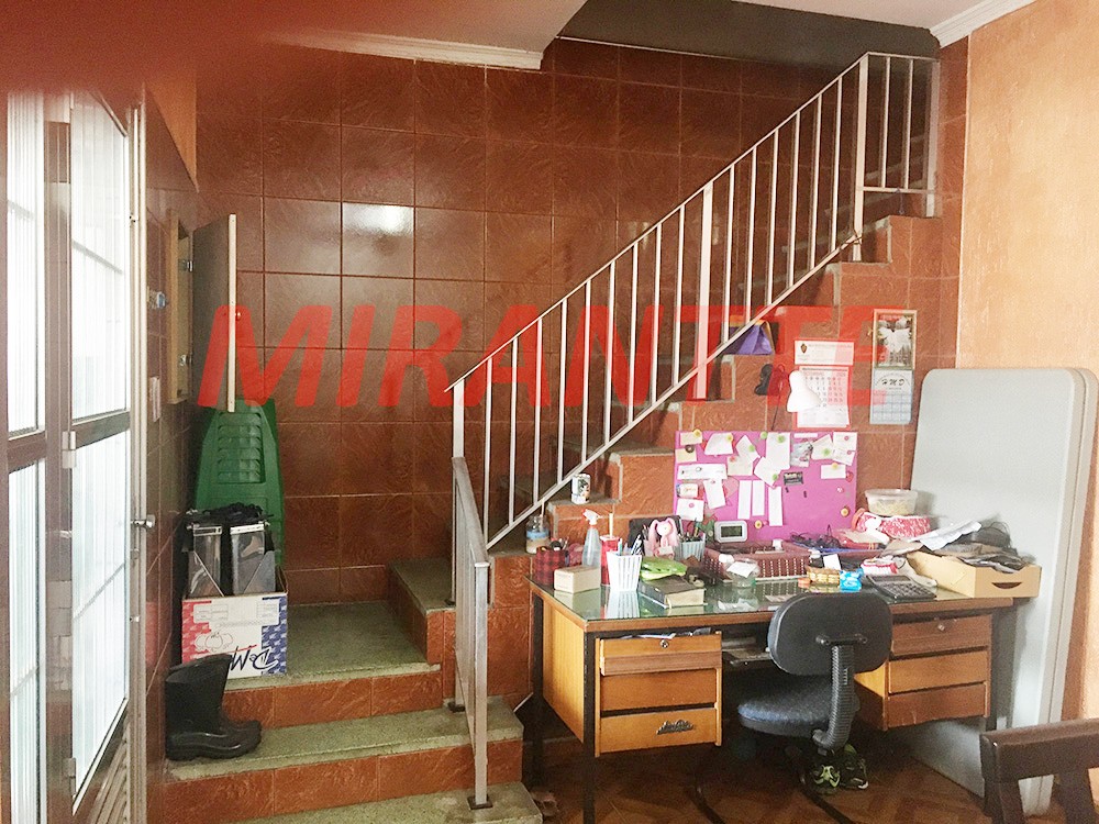 Sobrado de 200m² com 3 quartos em Parque Peruche