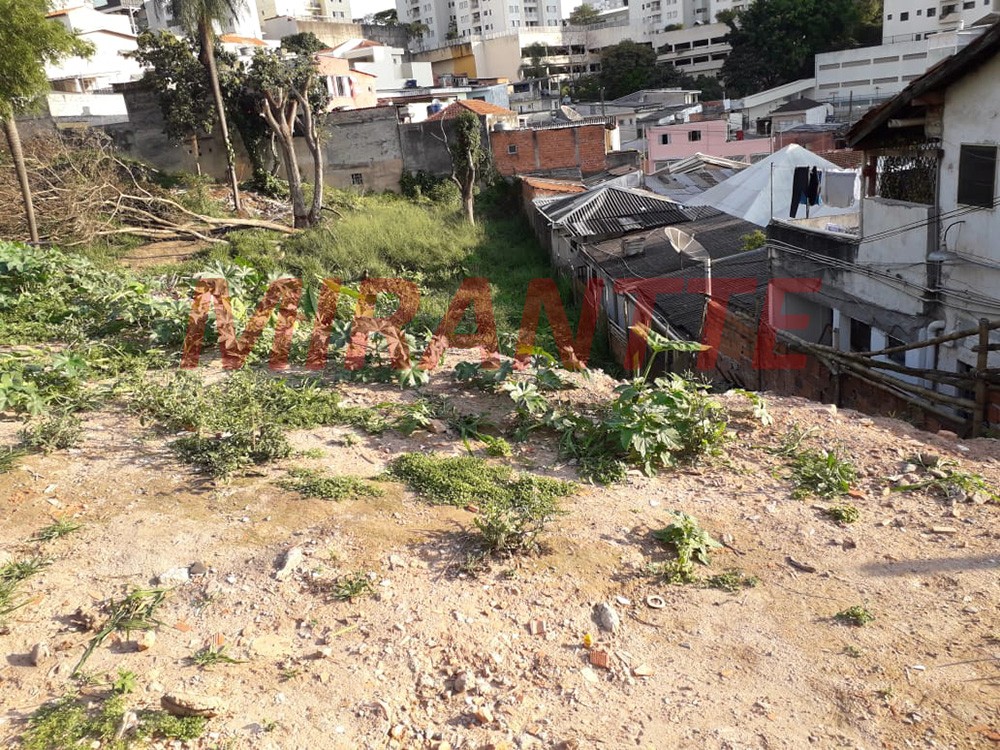 Terreno de 2340m² em Mandaqui