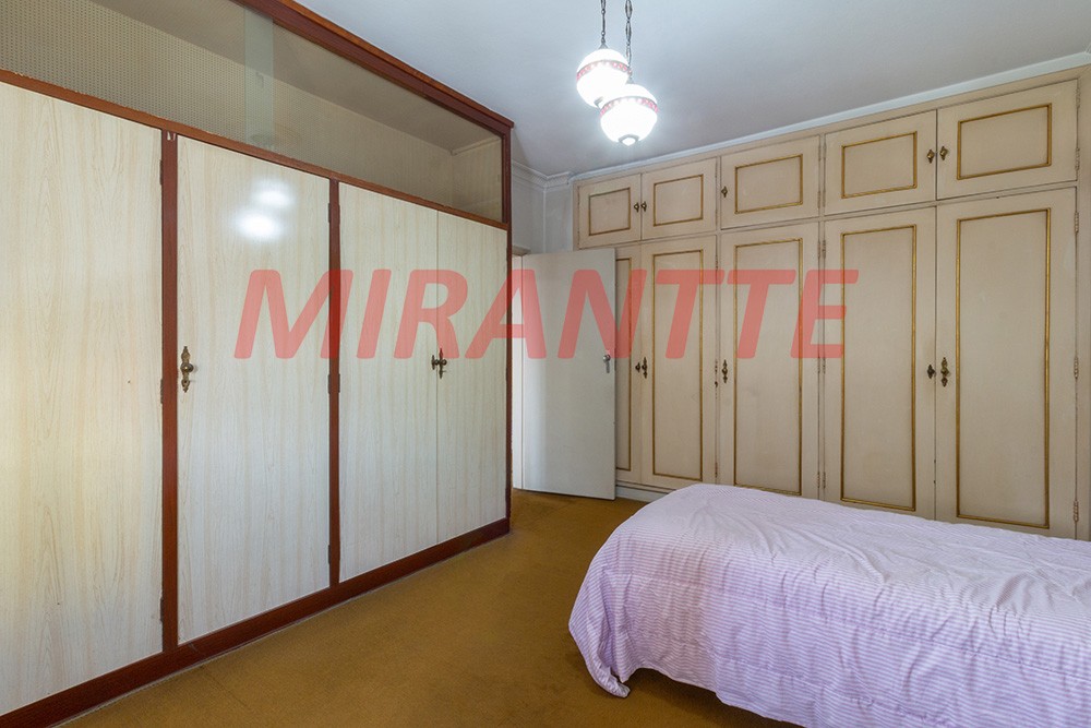 Sobrado de 180m² com 3 quartos em Santana