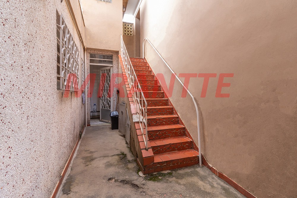 Sobrado de 180m² com 3 quartos em Santana