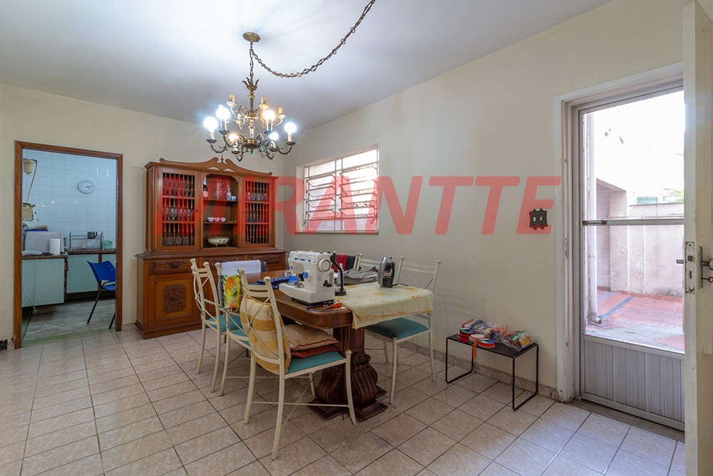 Sobrado de 180m² com 3 quartos em Santana