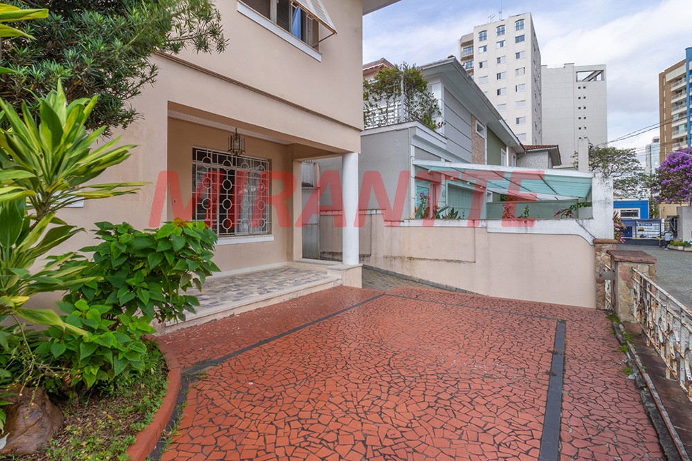 Sobrado de 180m² com 3 quartos em Santana