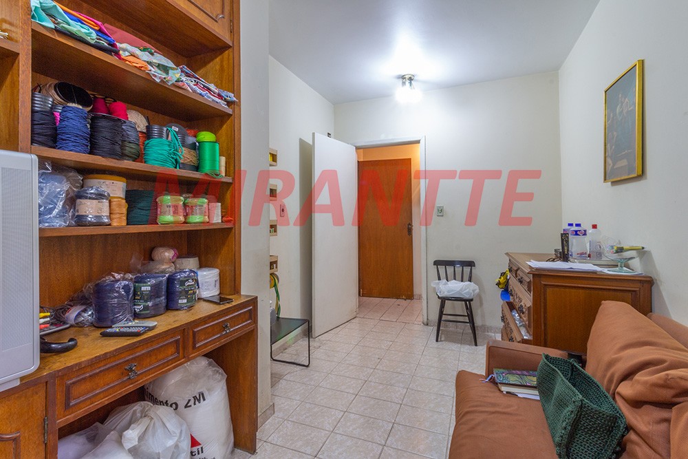 Sobrado de 180m² com 3 quartos em Santana