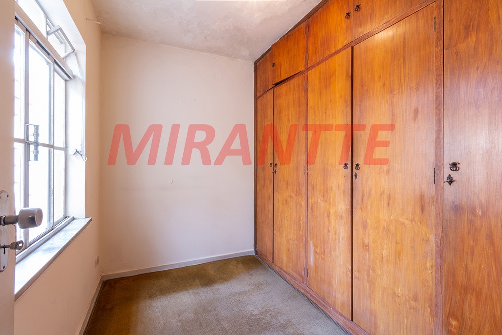 Sobrado de 180m² com 3 quartos em Santana