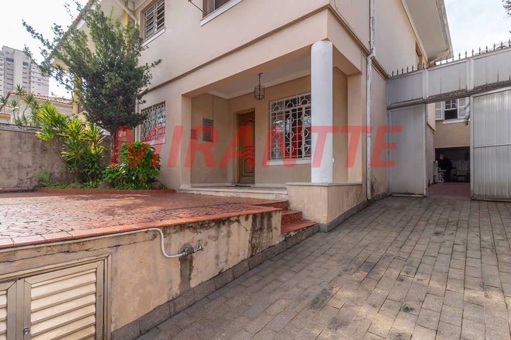 Sobrado de 180m² com 3 quartos em Santana