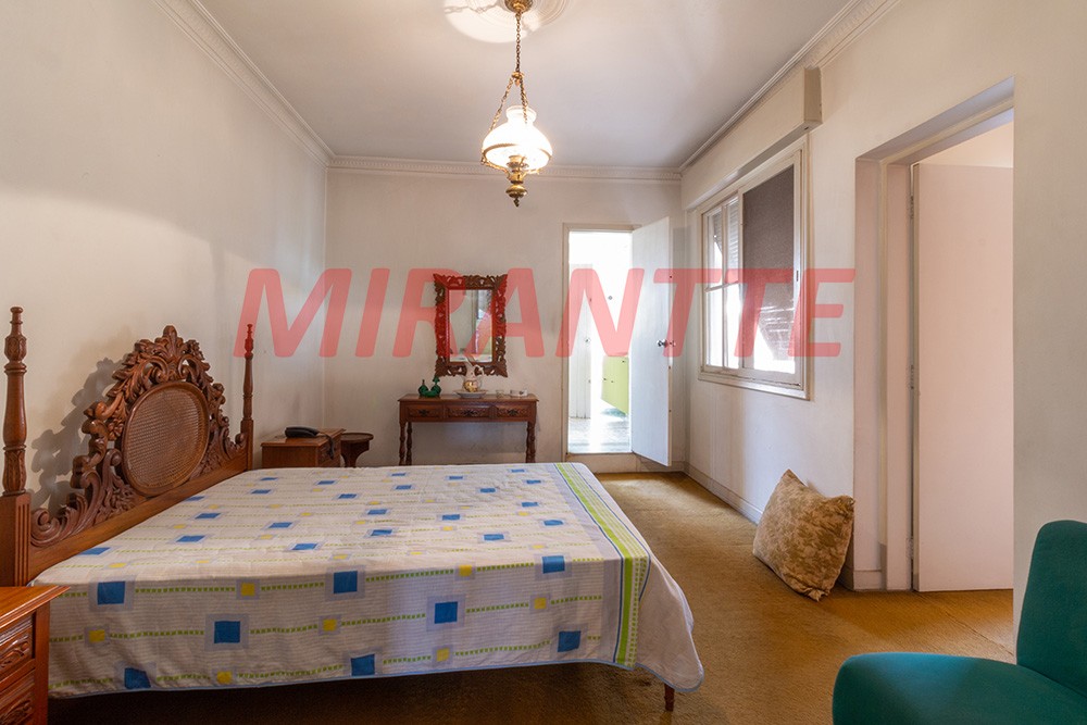 Sobrado de 180m² com 3 quartos em Santana