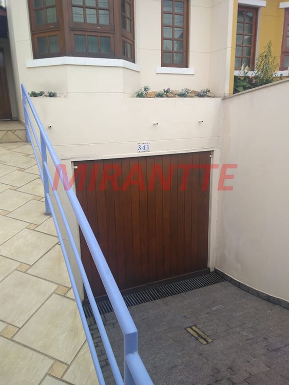 Sobrado de 185m² com 3 quartos em Vila Mazzei