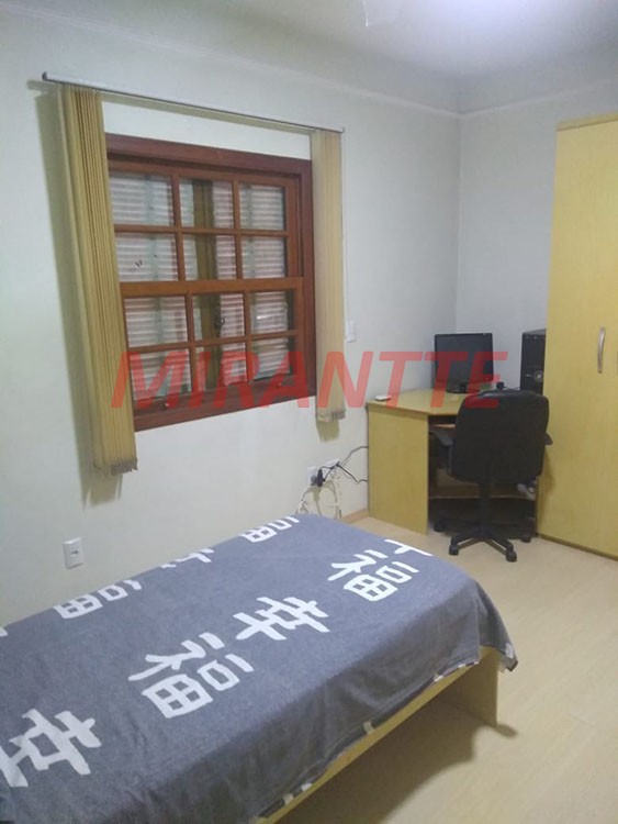 Sobrado de 185m² com 3 quartos em Vila Mazzei