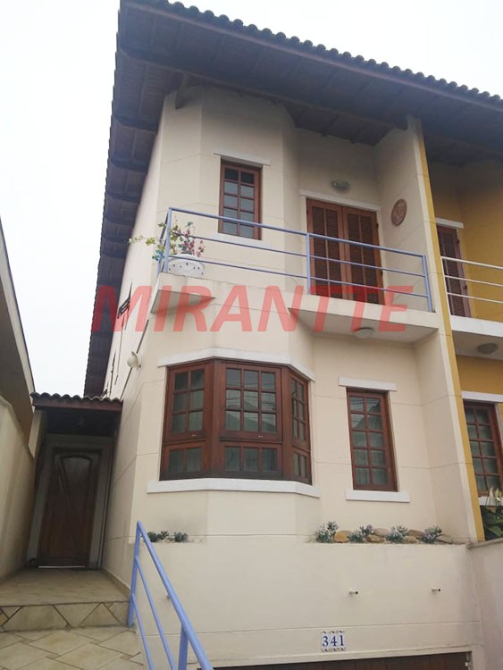 Sobrado de 185m² com 3 quartos em Vila Mazzei