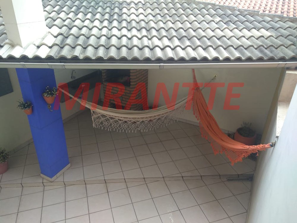 Sobrado de 185m² com 3 quartos em Vila Mazzei