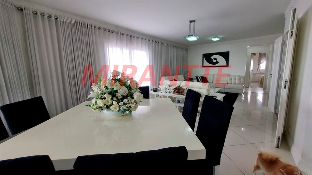 Apartamento de 145m² com 3 quartos em Santana