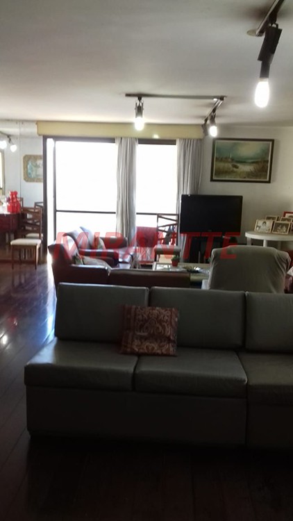 Apartamento de 220m² com 3 quartos em Perdizes