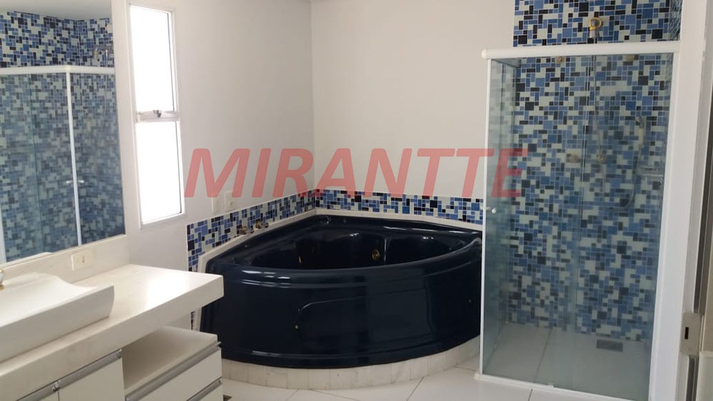 Sobrado com 4 quartos em Jardim Tranqüilidade