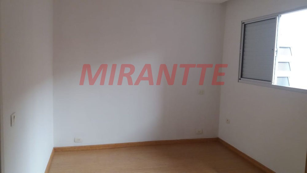 Sobrado com 4 quartos em Jardim Tranqüilidade