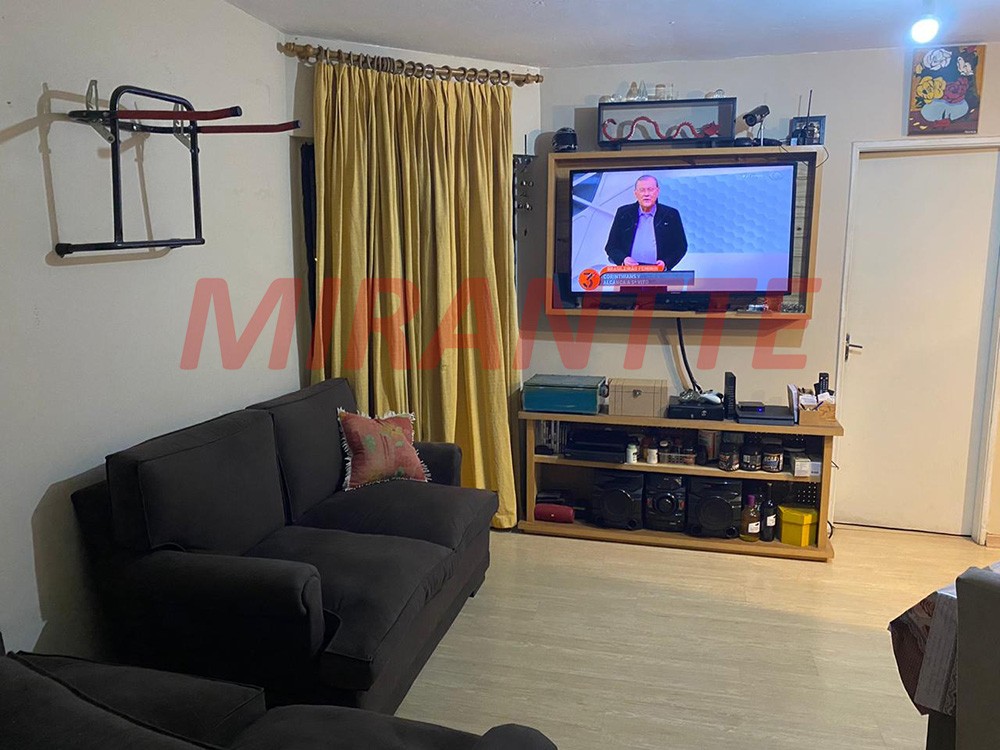 Apartamento de 45m² com 2 quartos em Canindé