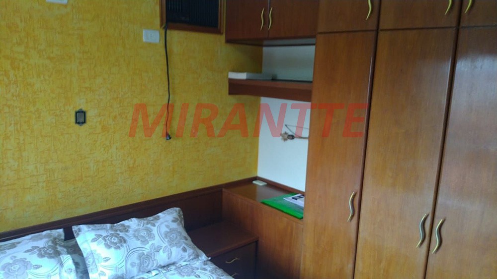 Sobrado de 200m² com 4 quartos em Vila Isolina Mazzei