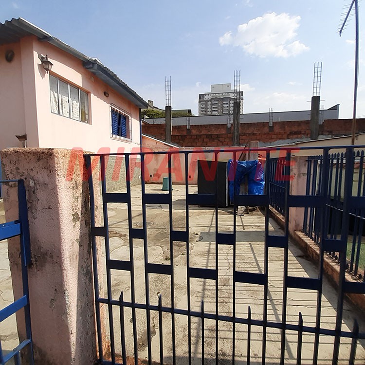 Casa terrea de 250m² com 3 quartos em Vila Gustavo