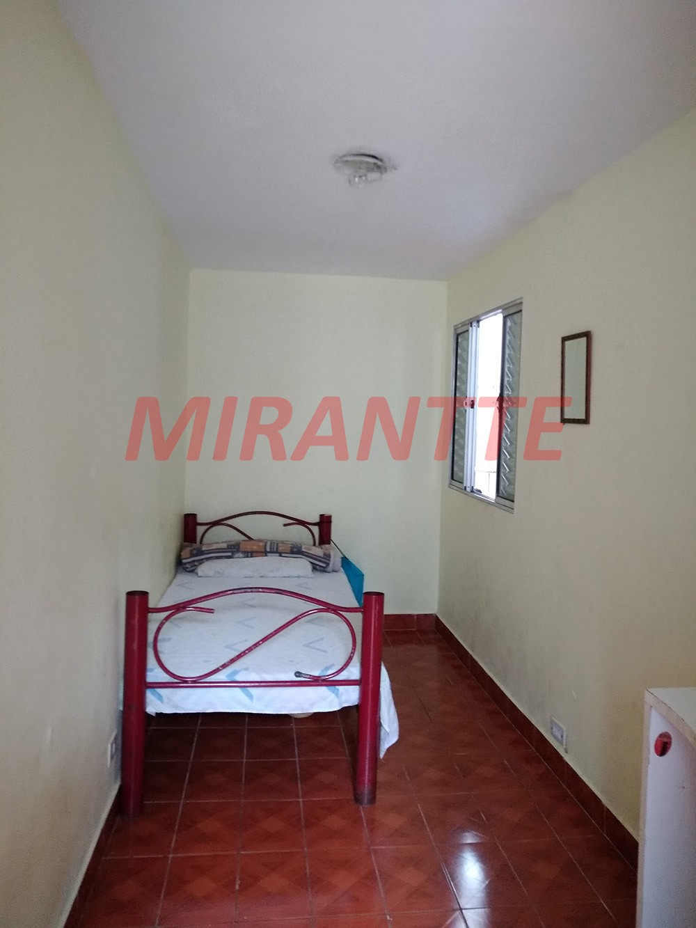Casa terrea com 2 quartos em Jardim Divinolândia