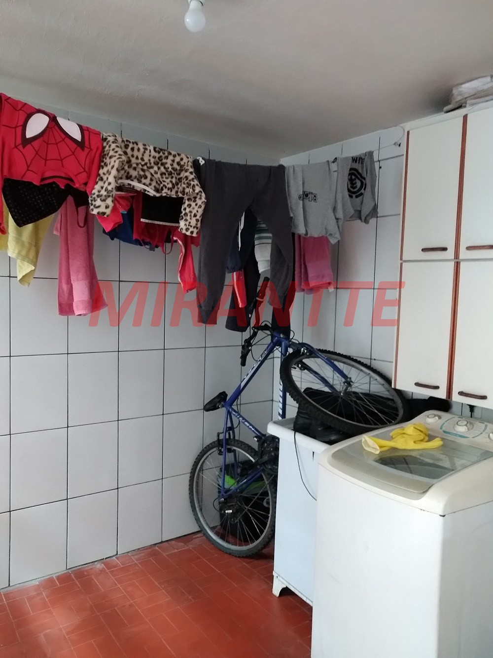 Casa terrea com 2 quartos em Jardim Divinolândia