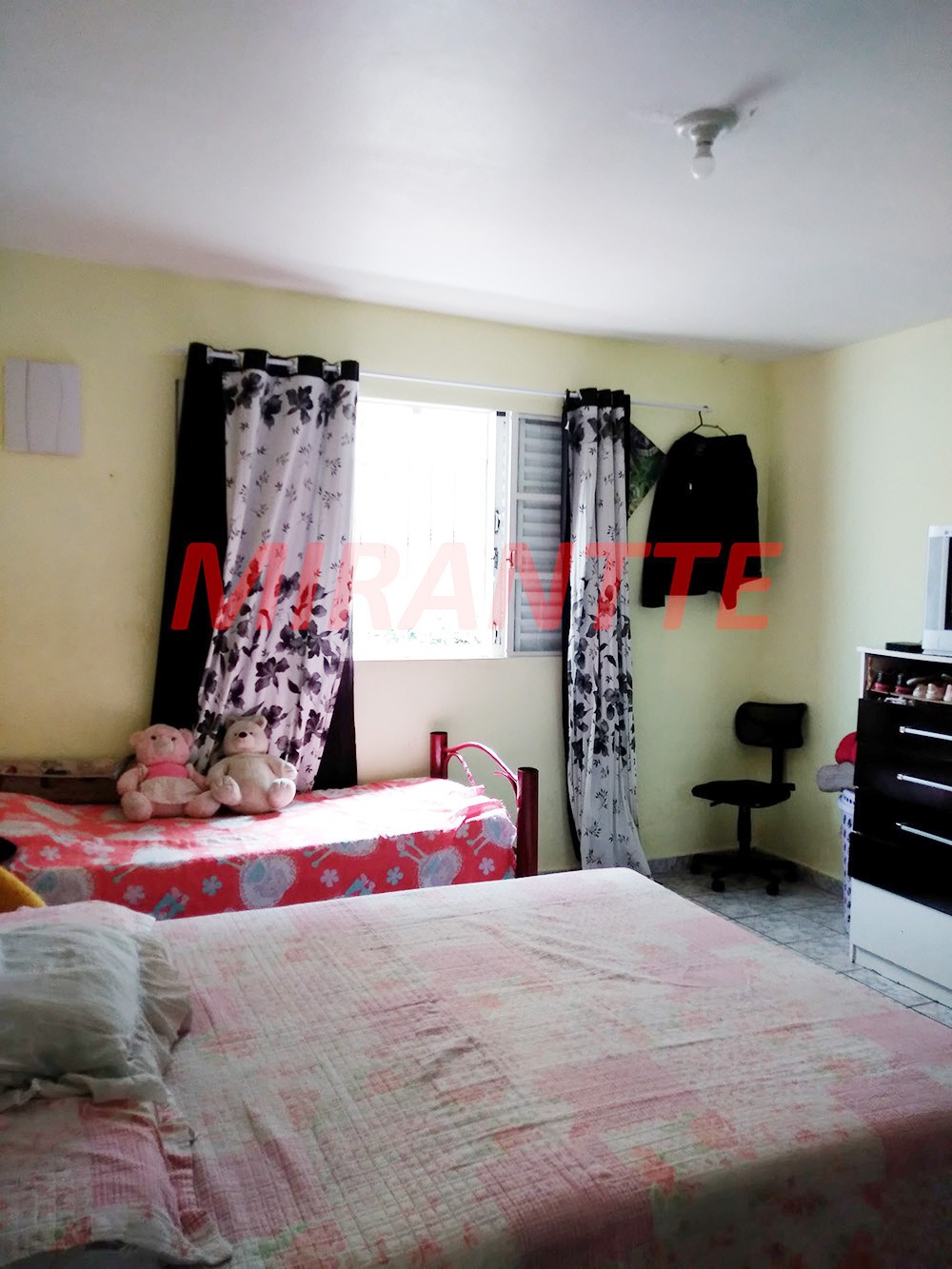 Casa terrea com 2 quartos em Jardim Divinolândia
