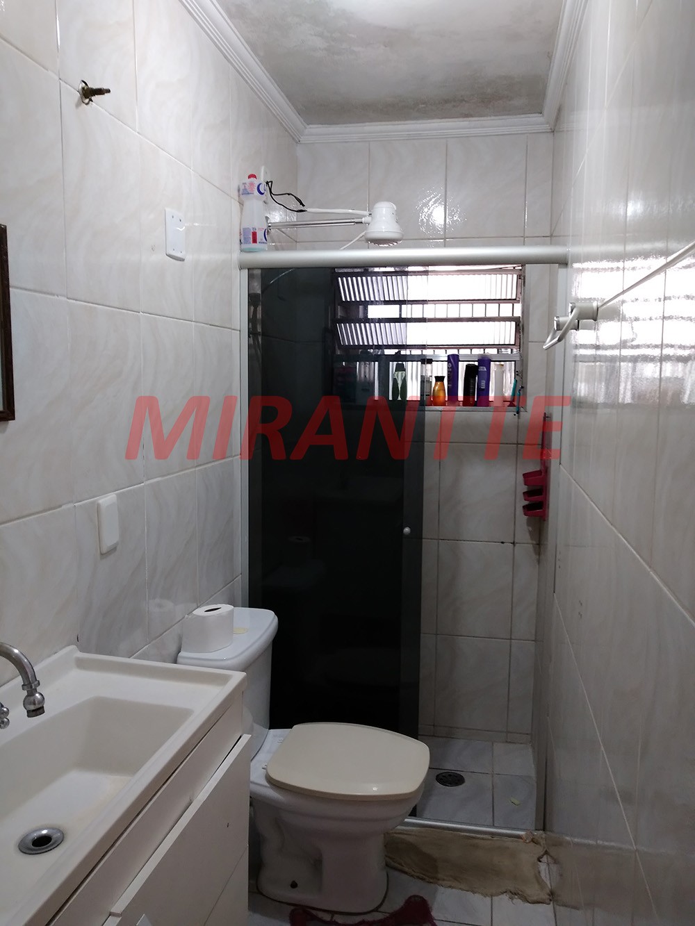 Casa terrea com 2 quartos em Jardim Divinolândia