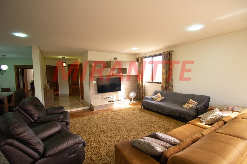 Apartamento de 360m² com 4 quartos em Jardim São Bento