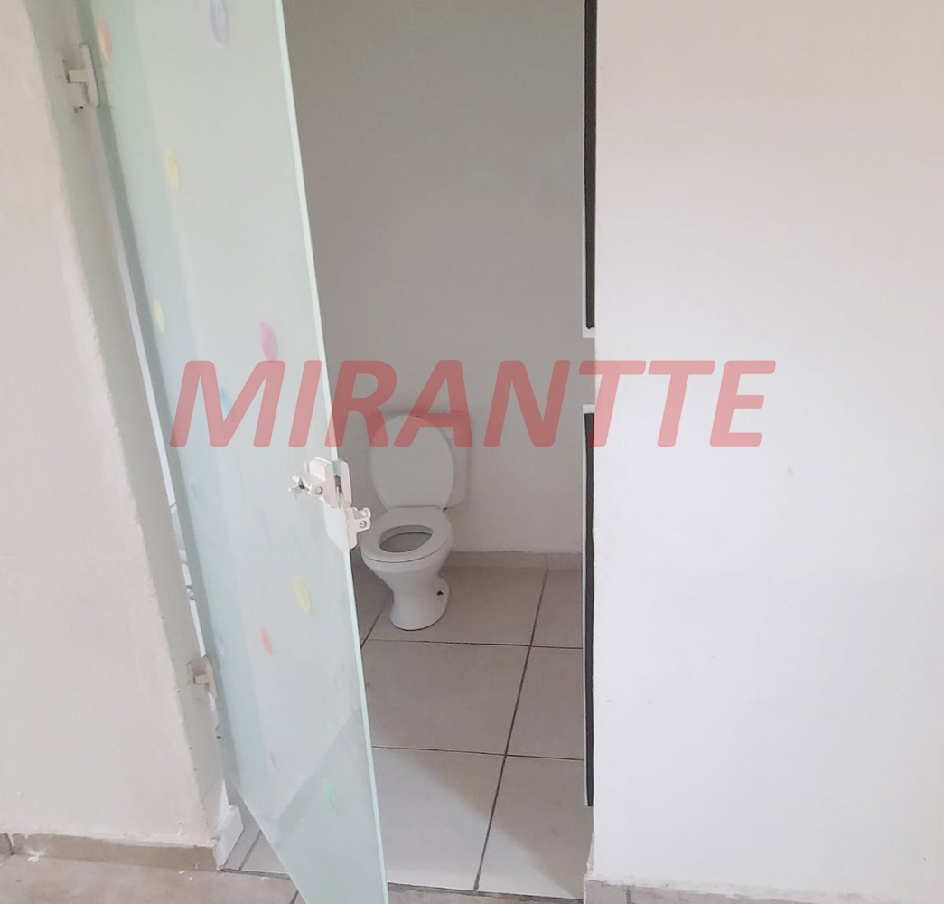 Comercial de 1100m² em Santana