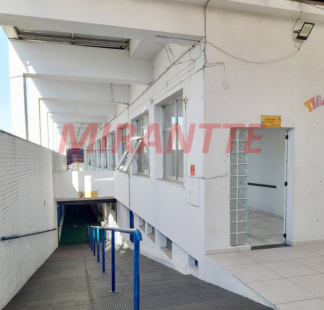 Comercial de 1100m² em Santana