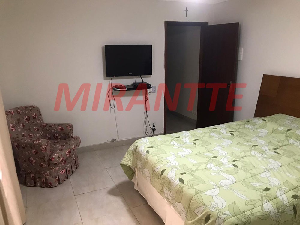Sobrado de 420m² com 3 quartos em Tremembe