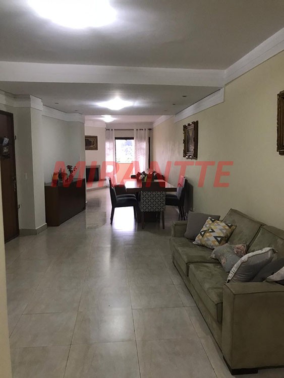 Sobrado de 420m² com 3 quartos em Tremembe