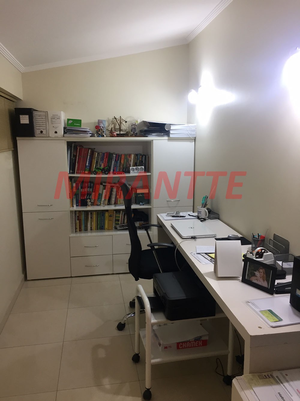 Sobrado de 400m² com 3 quartos em Vila Rosália