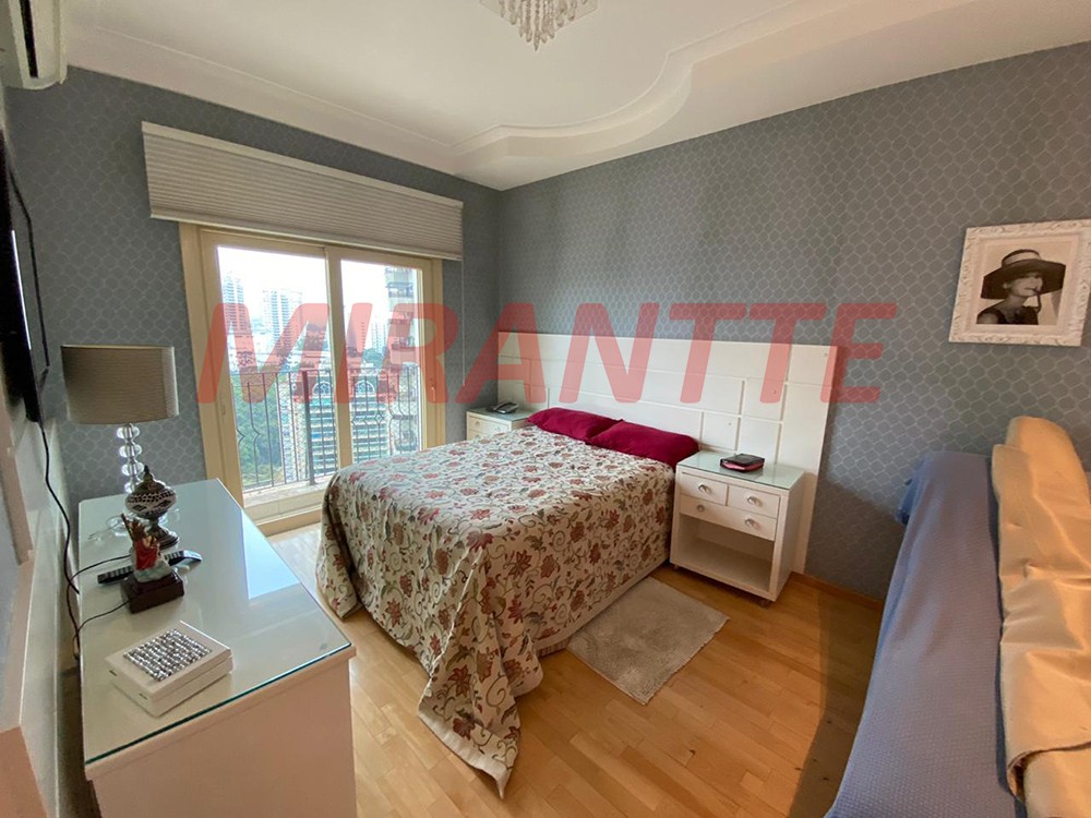 Apartamento de 515m² com 4 quartos em Santana
