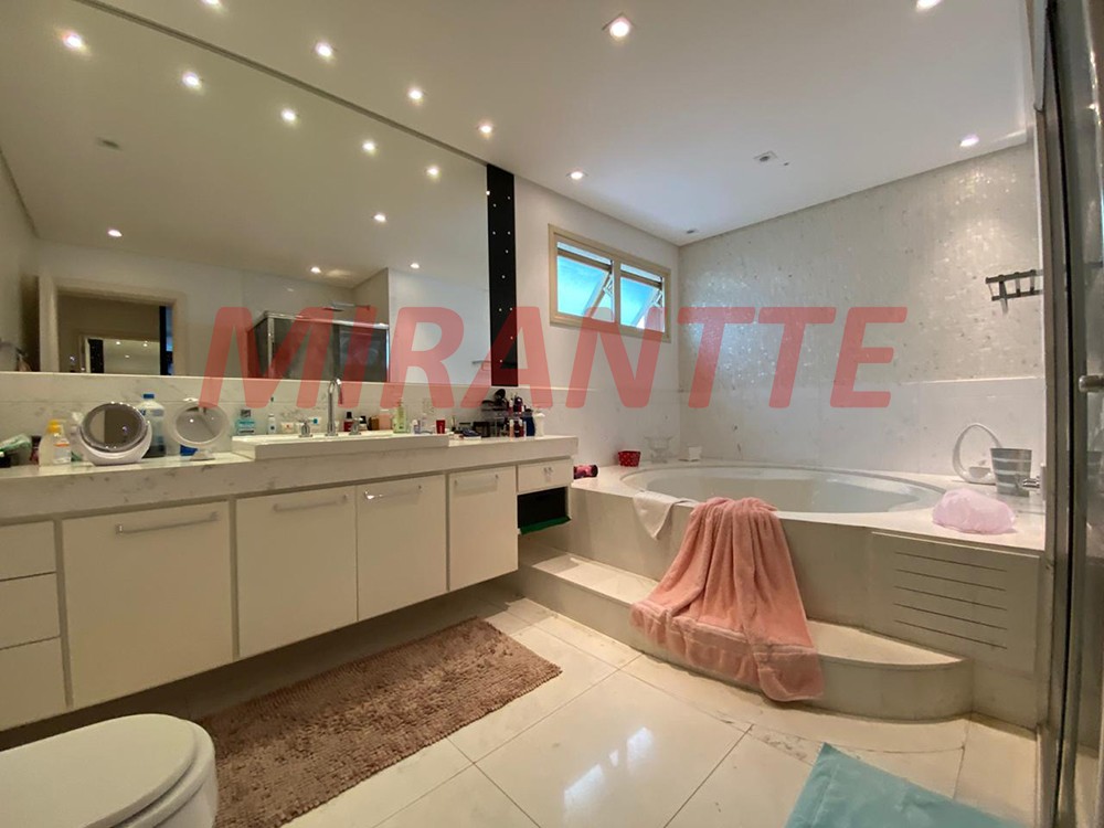 Apartamento de 515m² com 4 quartos em Santana