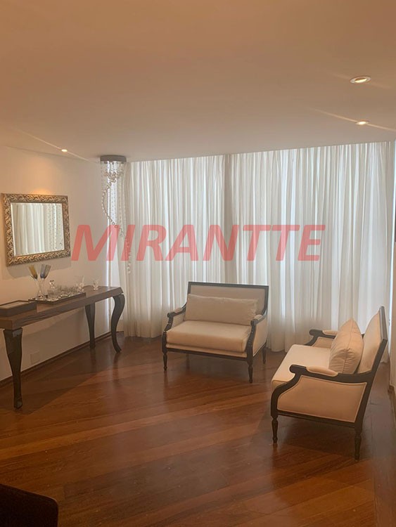 Apartamento de 160m² com 2 quartos em Tremembe