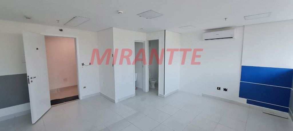 Comercial de 70m² em Santana